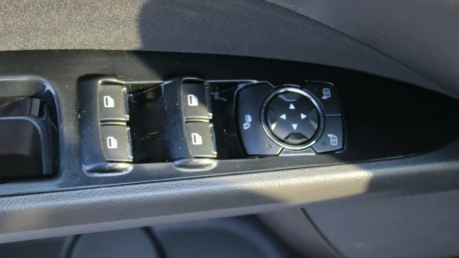 FORD Mondeo -