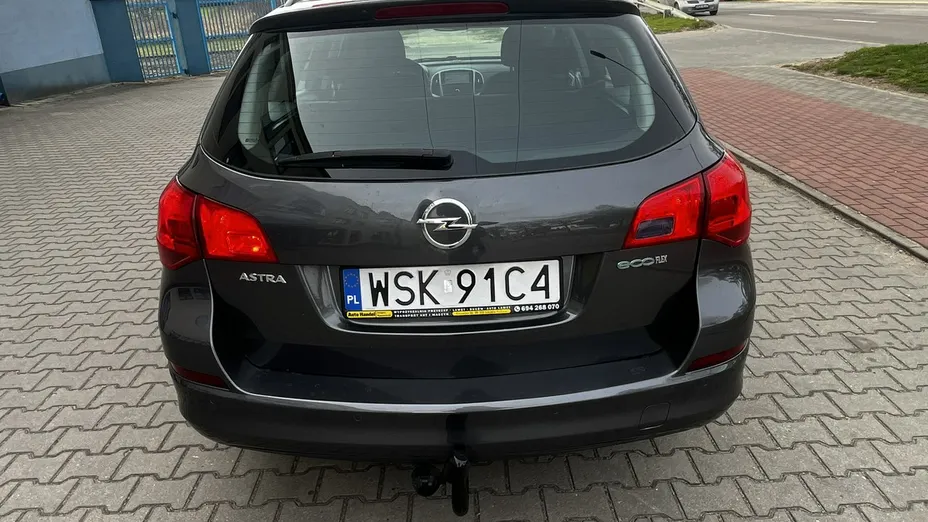 OPEL Astra -