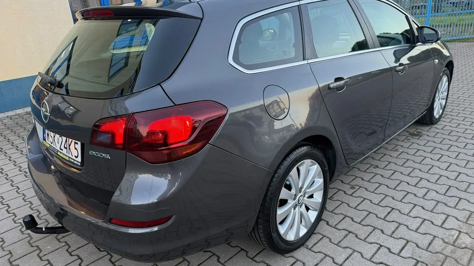 OPEL Astra -