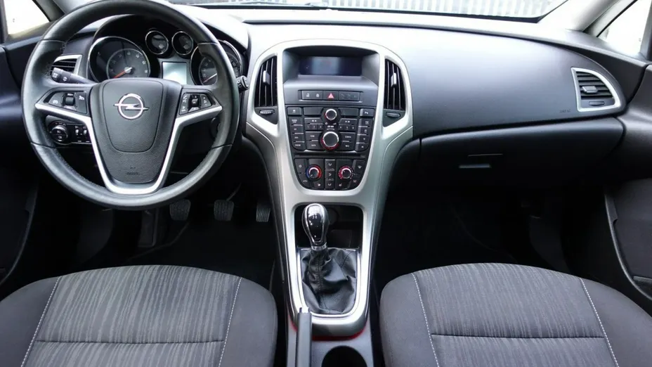 OPEL Astra -