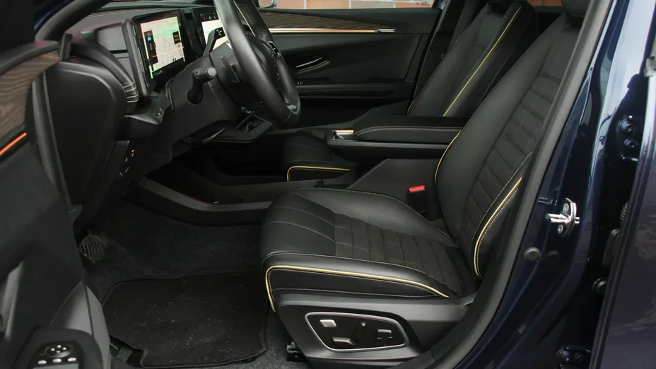 RENAULT Megane -