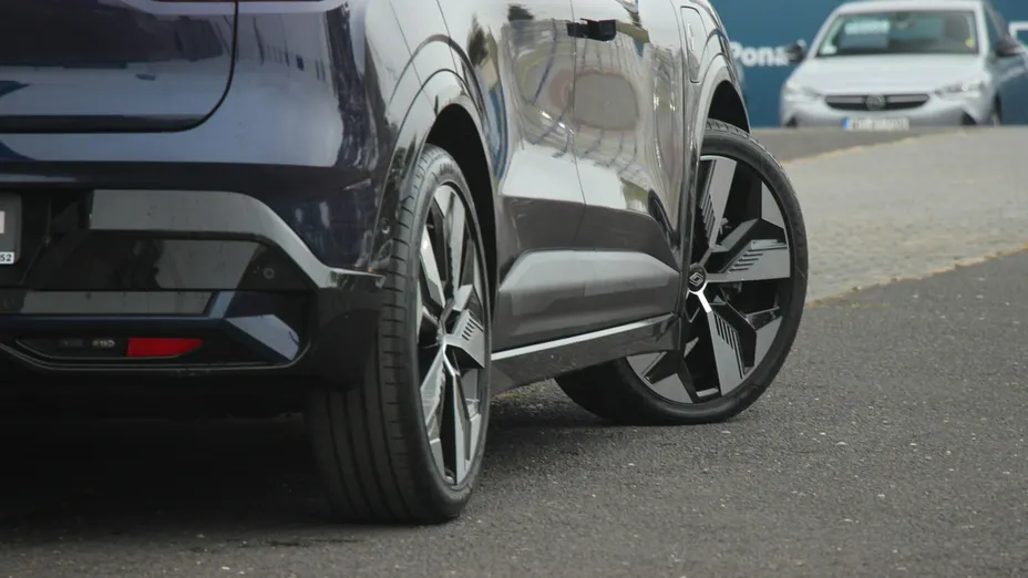 RENAULT Megane -