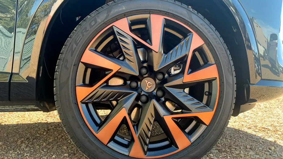 CUPRA Formentor -