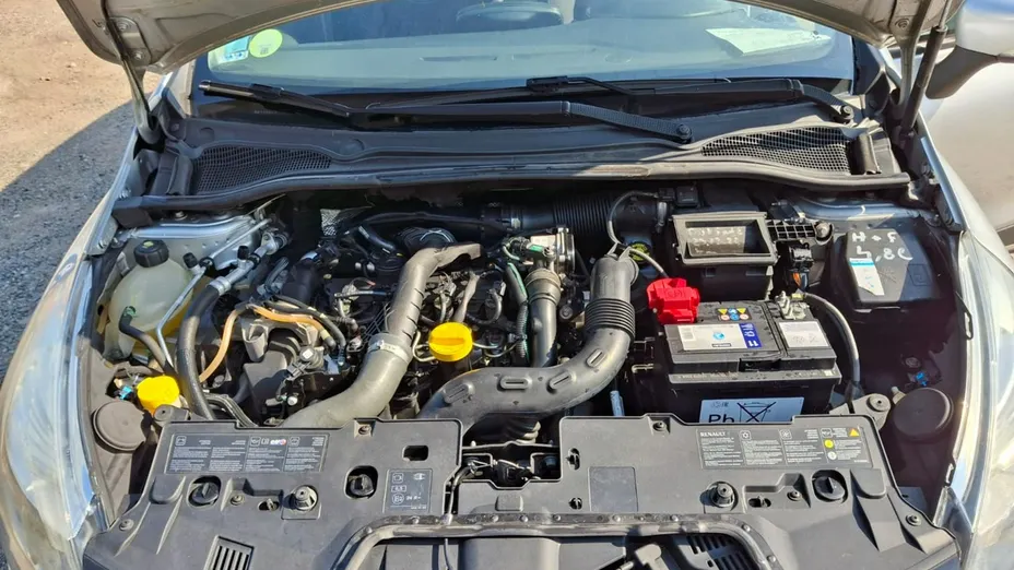 RENAULT Clio -