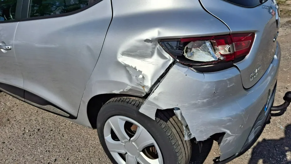 RENAULT Clio -