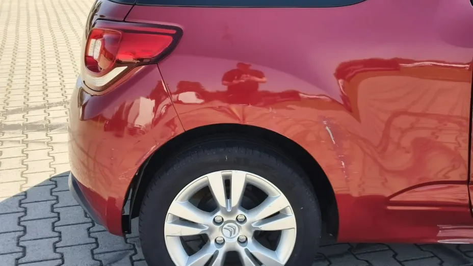 CITROEN DS3 -