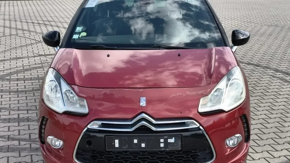 CITROEN DS3 -