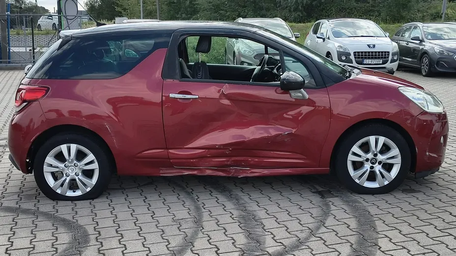 CITROEN DS3 -
