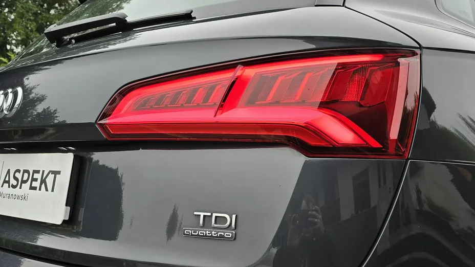 AUDI Q5 -