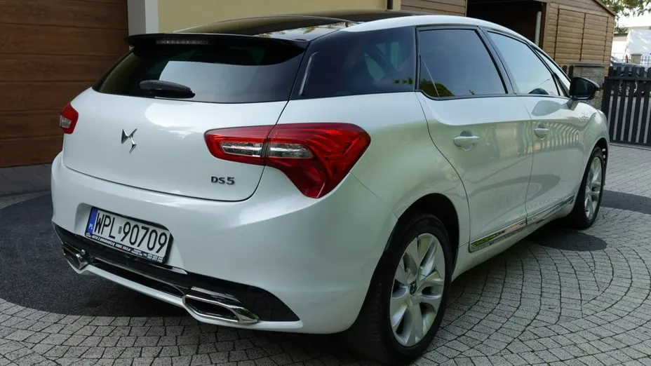 CITROEN DS5 -