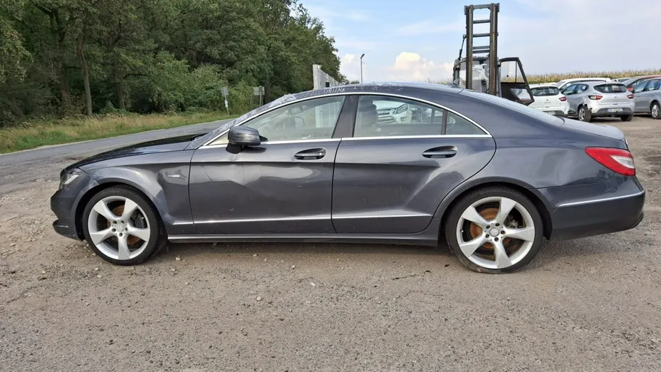 MERCEDES-BENZ CLS -