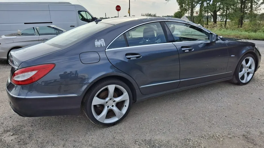 MERCEDES-BENZ CLS -