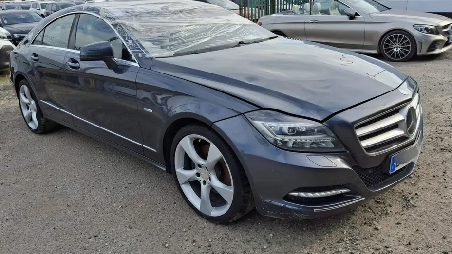 MERCEDES-BENZ CLS -