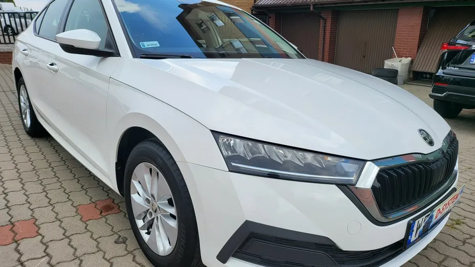 SKODA Octavia -