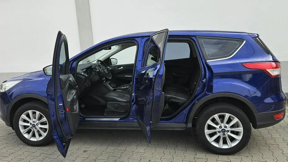 FORD Kuga -