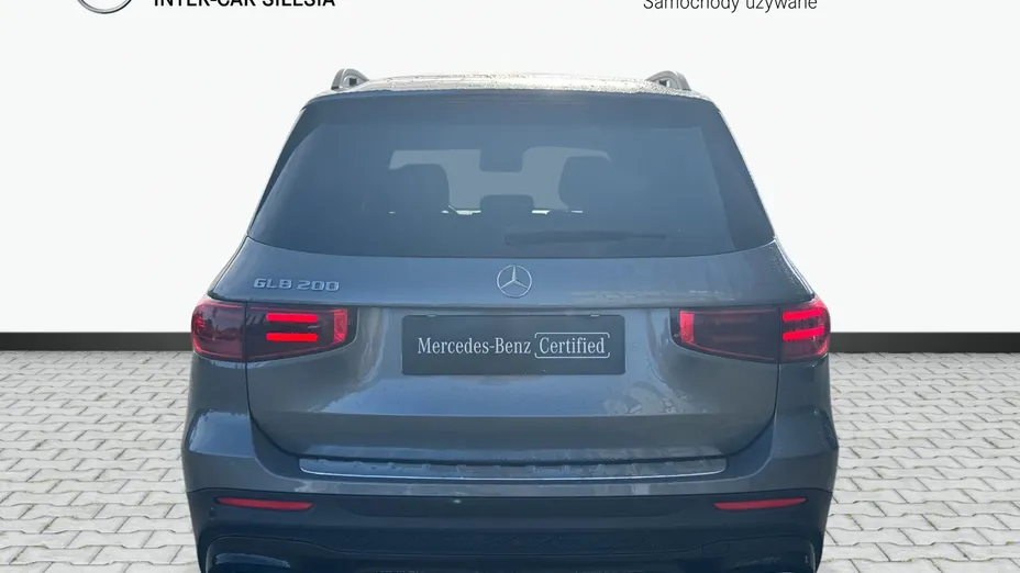 MERCEDES-BENZ GLB GLB 200 mHEV AMG Line 7G-DCT