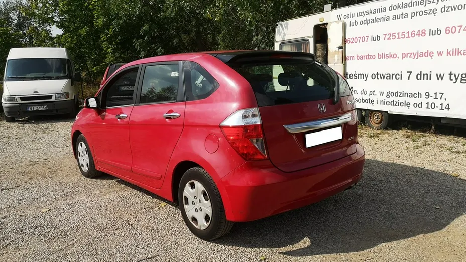 HONDA FR-V -
