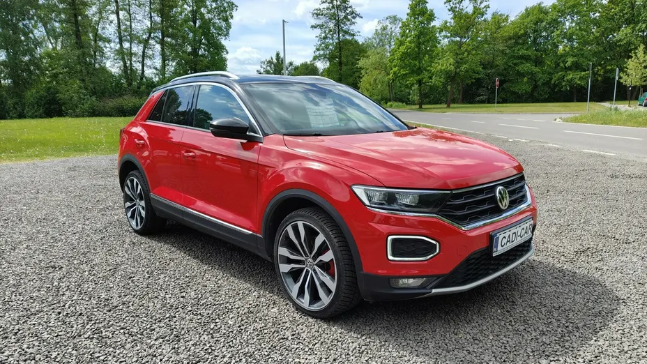 VOLKSWAGEN T-ROC -
