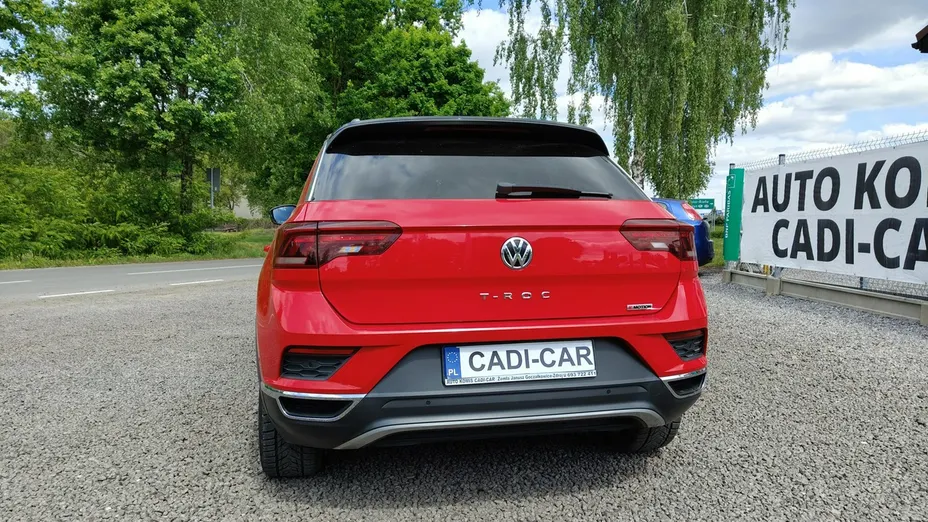 VOLKSWAGEN T-ROC -