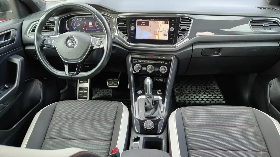 VOLKSWAGEN T-ROC -