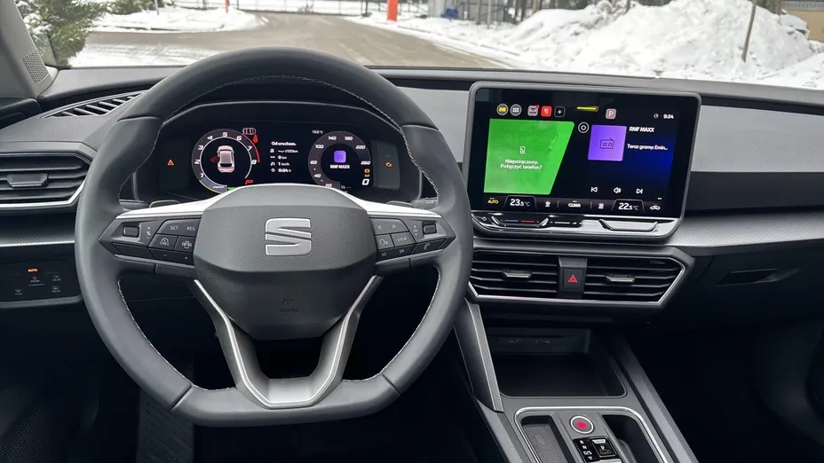 SEAT Leon Leon 1.5 eTSI Style DSG Nowy