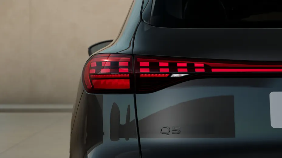 AUDI Q5 Q5 TDI mHEV 150 kW Quattro S tronic Nowy