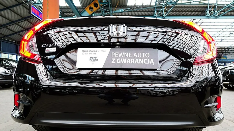 HONDA Civic -