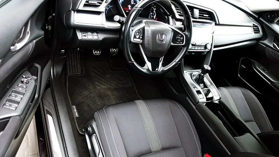 HONDA Civic -