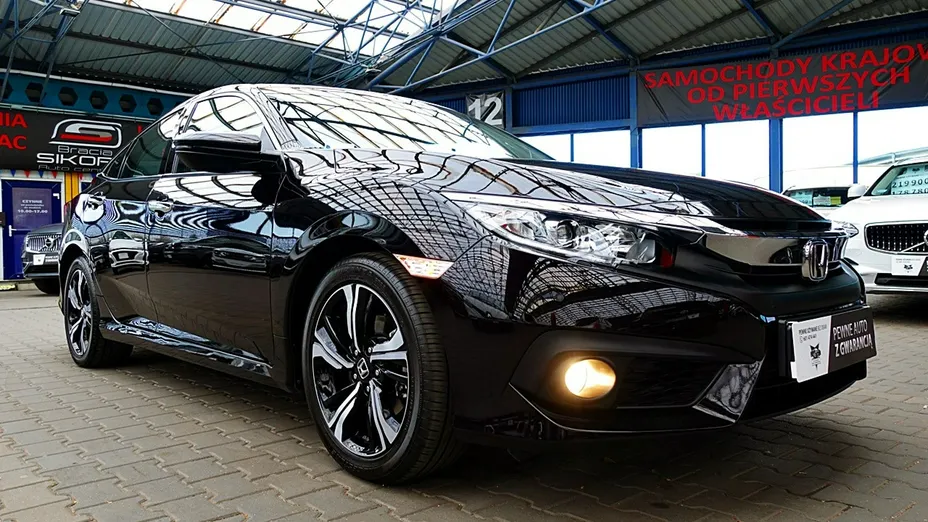 HONDA Civic -