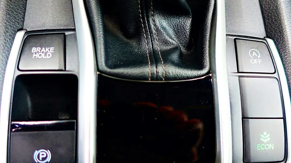 HONDA Civic -