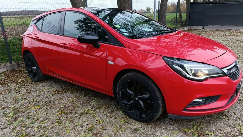 OPEL Astra -