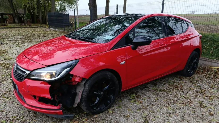 OPEL Astra -