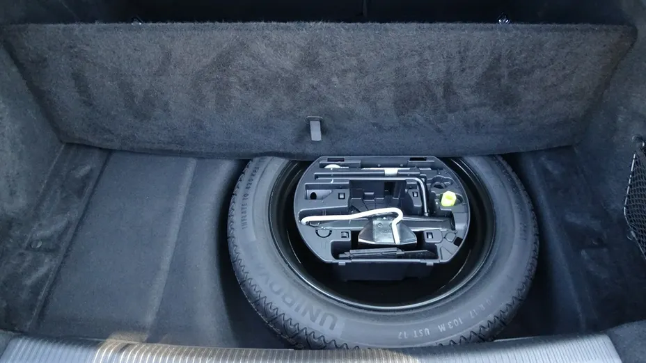 PEUGEOT 508 -