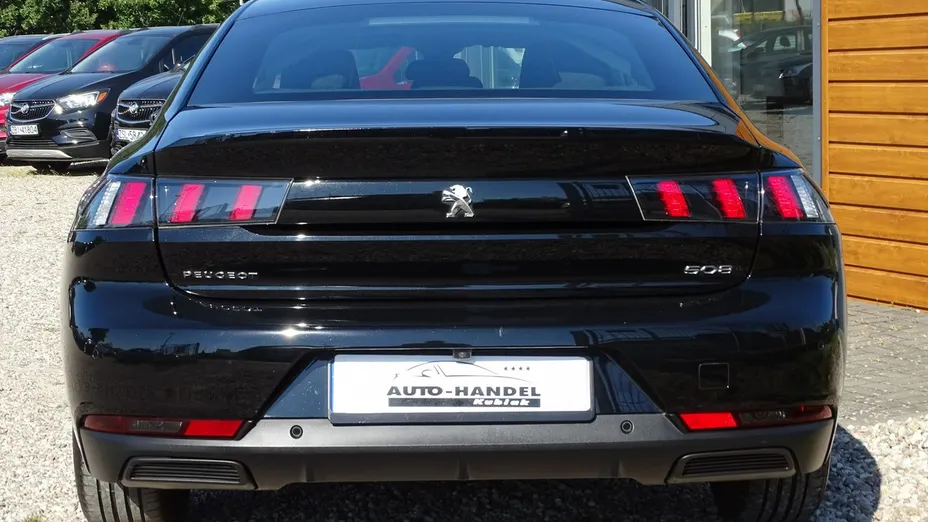 PEUGEOT 508 -