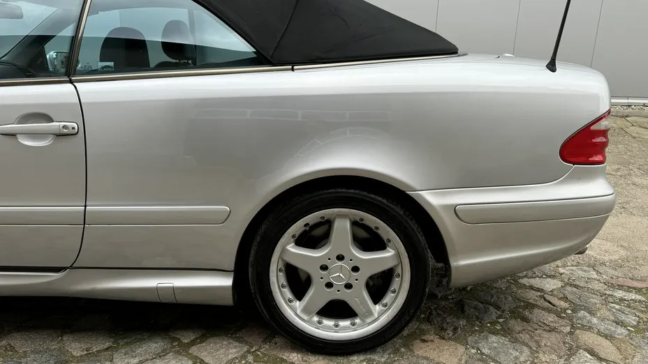MERCEDES-BENZ CLK -