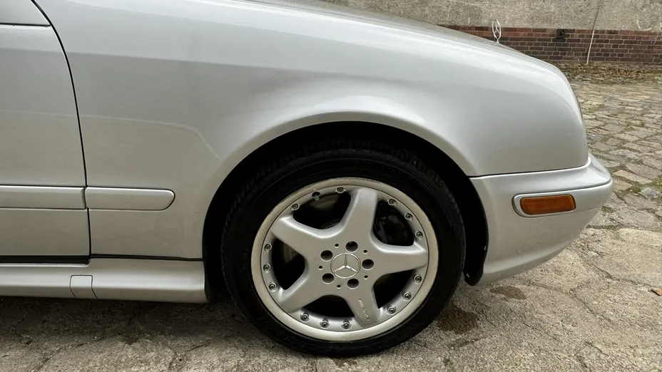 MERCEDES-BENZ CLK -
