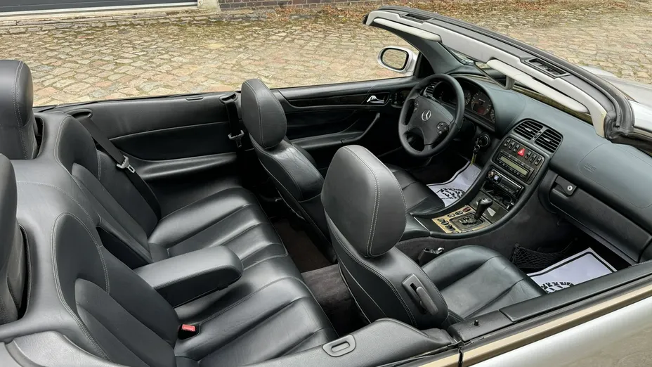 MERCEDES-BENZ CLK -