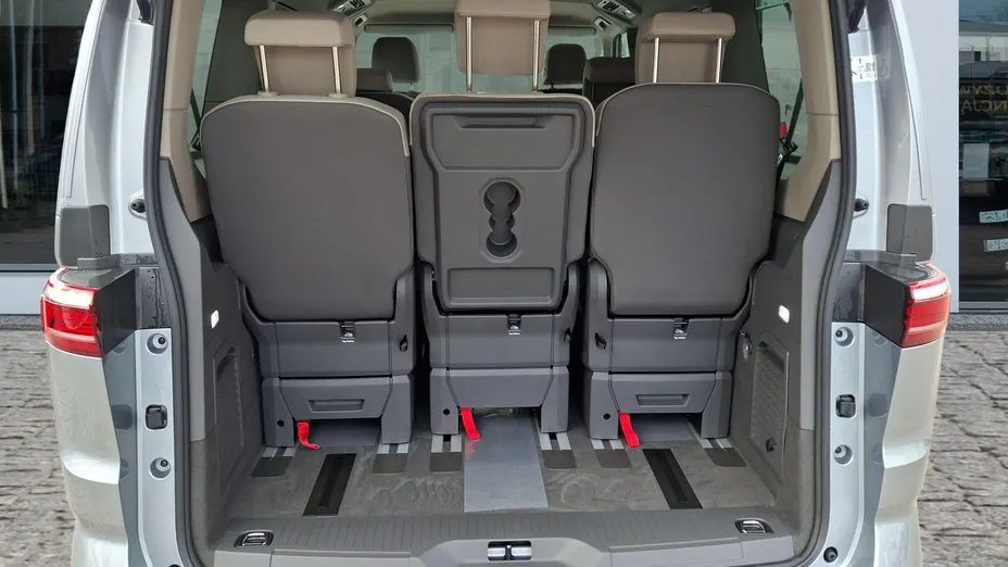 VOLKSWAGEN Multivan Multivan 2.0 TDI L1 Family DSG Nowy