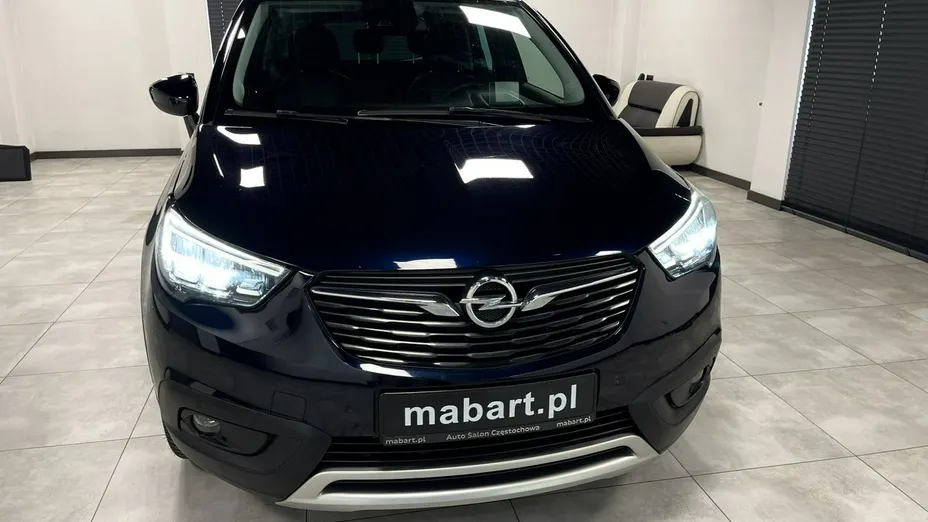 OPEL Crossland X -