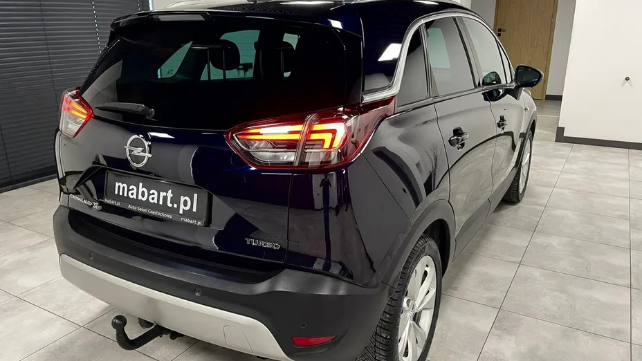 OPEL Crossland X -