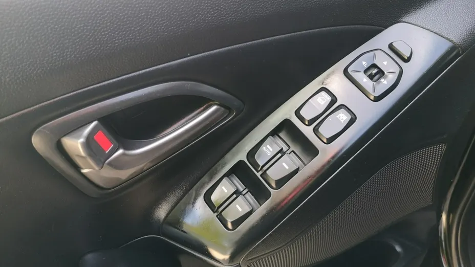 HYUNDAI ix35 -