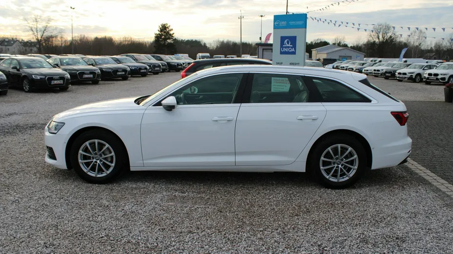 AUDI A6 -