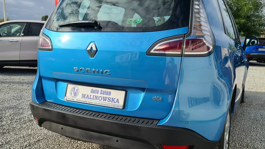 RENAULT Scenic -