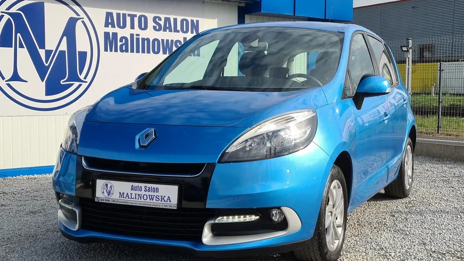 RENAULT Scenic -