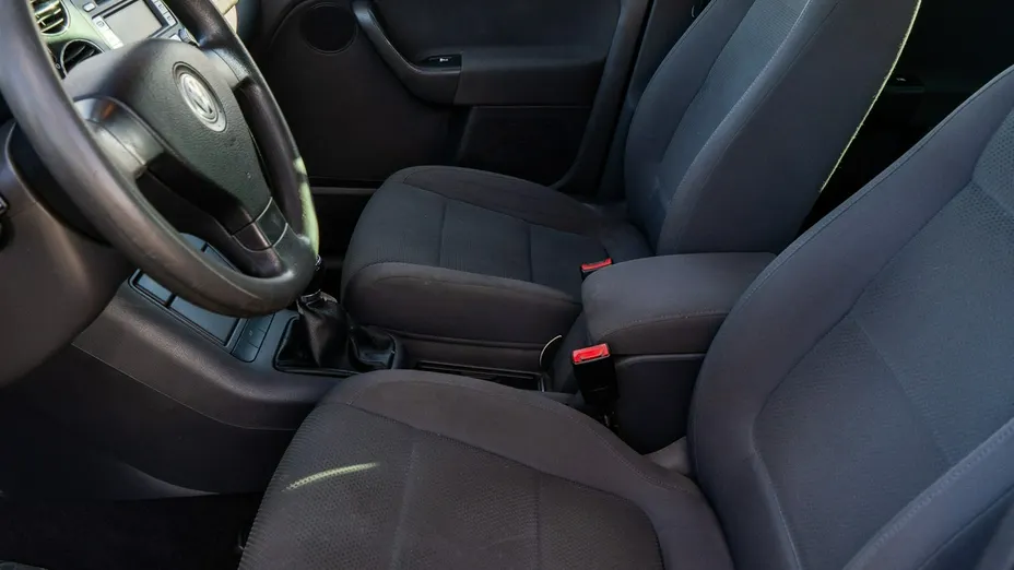 VOLKSWAGEN Golf Plus -