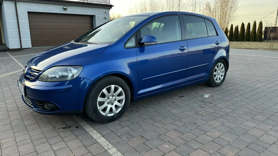 VOLKSWAGEN Golf Plus -