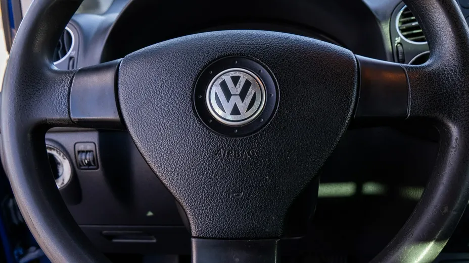 VOLKSWAGEN Golf Plus -