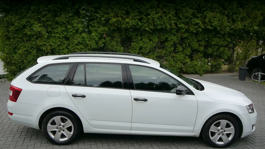 SKODA Octavia -