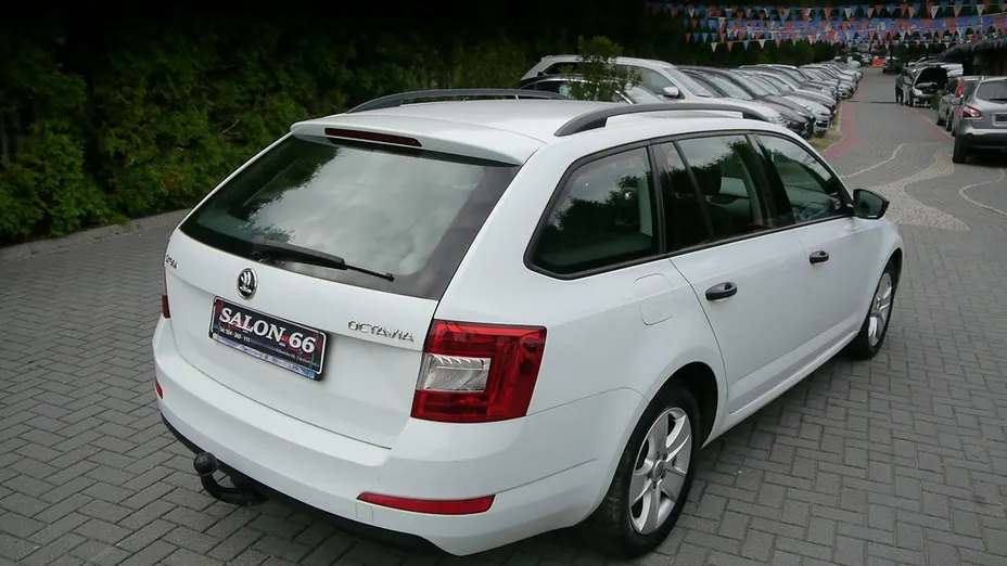SKODA Octavia -