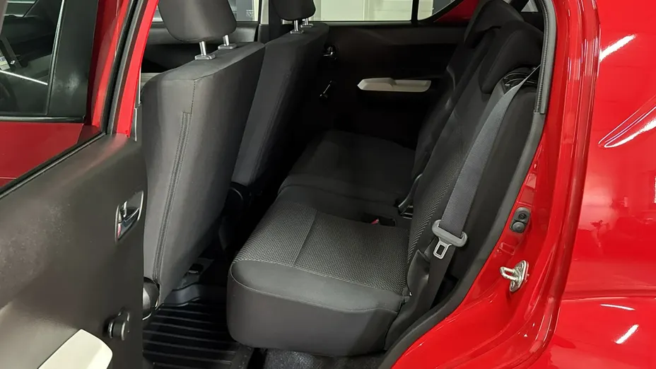 SUZUKI Ignis -